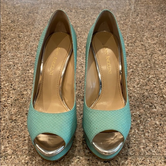 Turquoise Enzo Angiolini heels - Picture 2 of 11